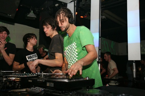 Mix Of The Day: Ricardo Villalobos & Raresh image