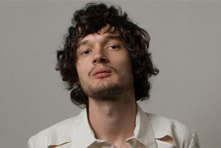 Apparat hits the UK image