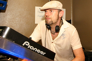 Joey Negro tours North America image