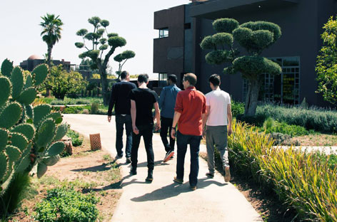 James Holden and Floating Points work with Moroccan musicians image