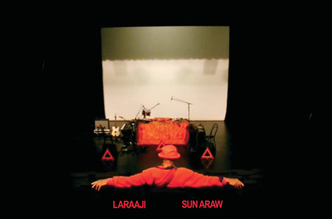 LaraajiがSun Arawとのコラボレーション作品を発表 image