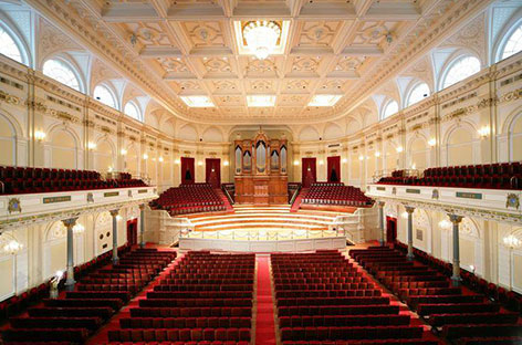 Amsterdam's Concertgebouw evacuated during Dixon and Job Jobse show due to crumbling ceiling image