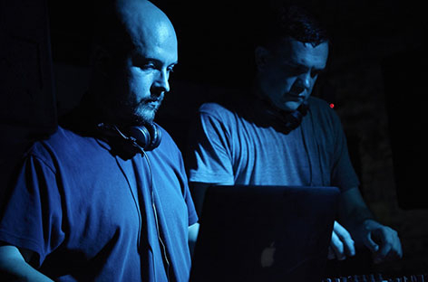 Perc & TrussがMumdance & Logosをリミックス image
