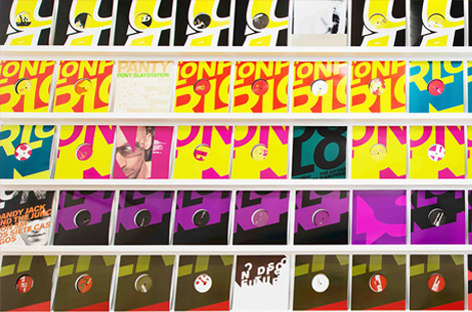 Ricardo VillalobosとChez Damierの共作EPがPerlonから登場 image