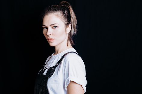 Nina KravizがFranz Ferdinandのリミックス3曲を公開 image