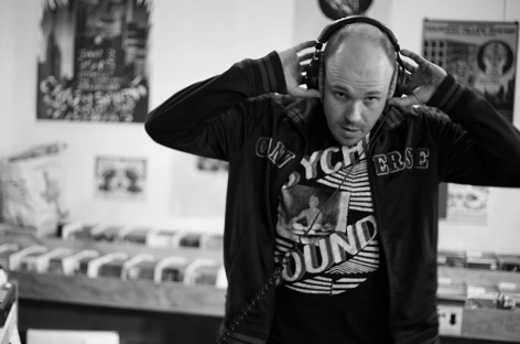 Dark Entries reveals new Bill Converse album with vocals from Carlos Souffront image