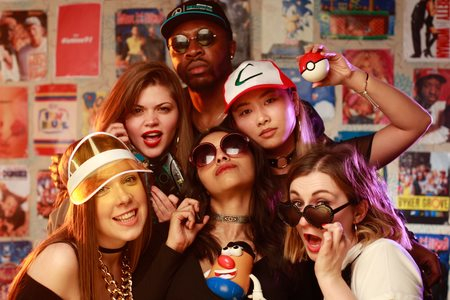 dress code for the 90s