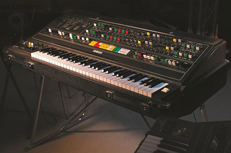 Behringer plans to clone the Yamaha CS-80 image