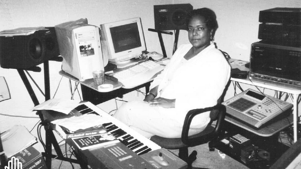 'The first lady of Detroit' house and techno, Kelli 'K-HAND' Hand, dies age 56 image