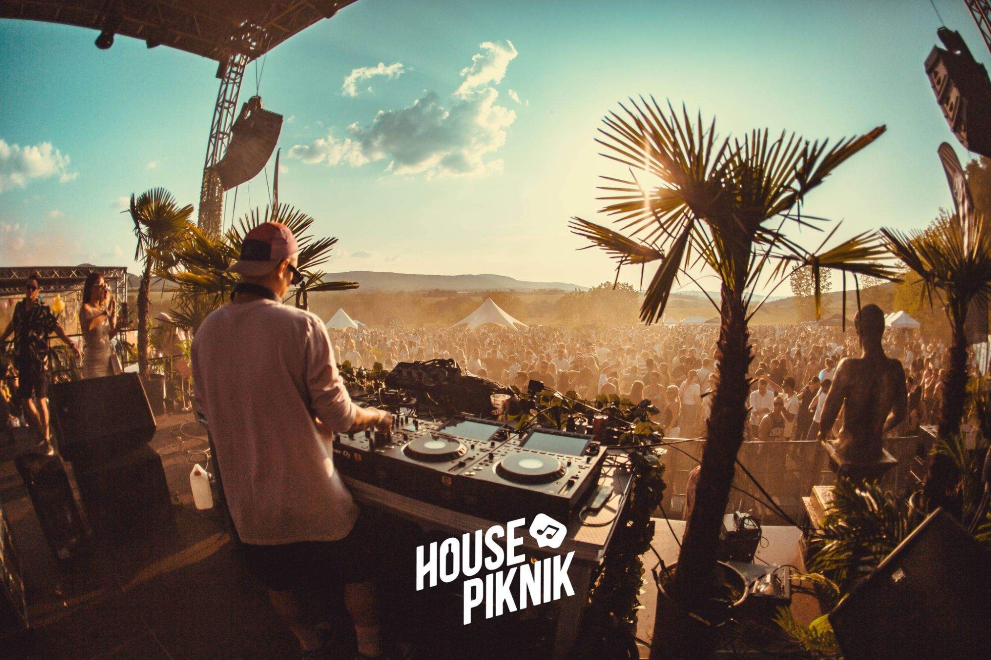 HOUSE PIKNIK - Great Picnic with CLOONEE Woo York 'live' Hunter/Game Rafa Barrios Denis Horvat - フライヤー裏