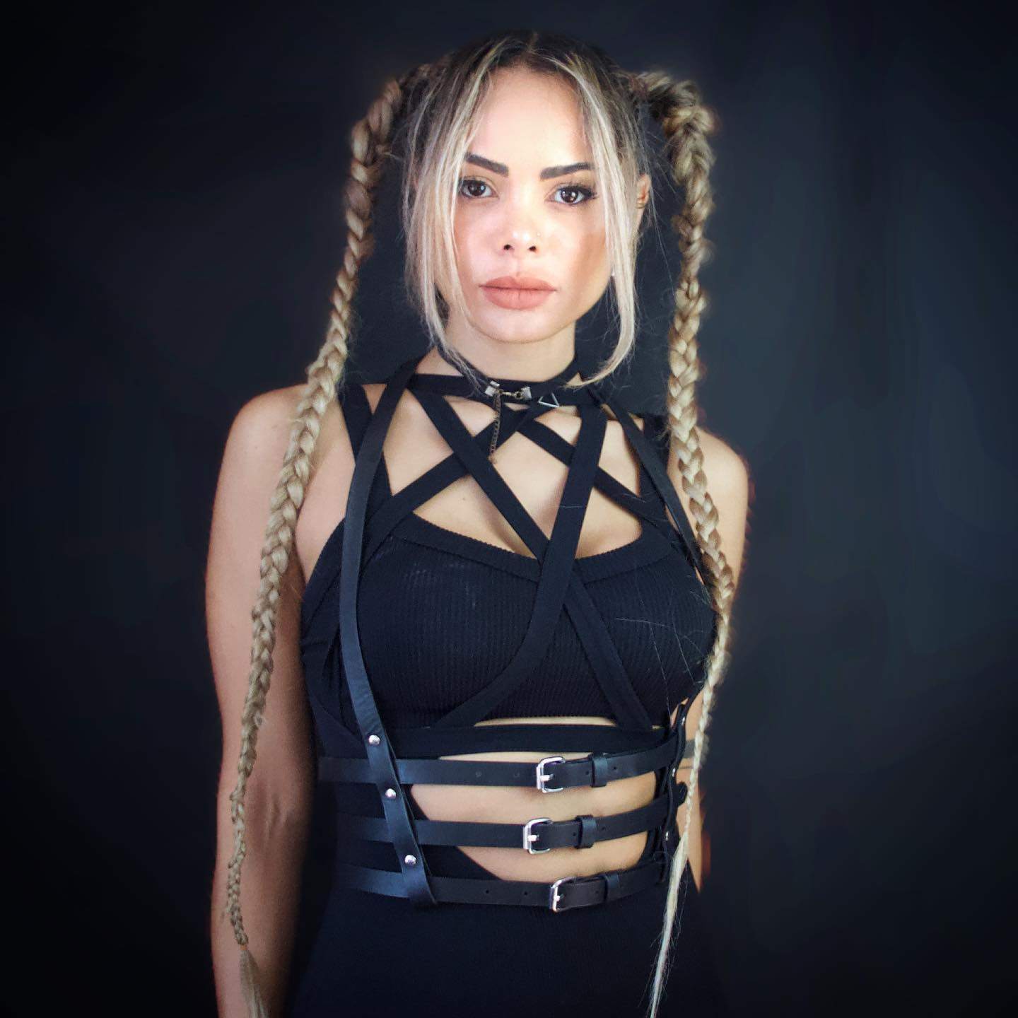 Paranoid society vol.9 with N.O.B.A // Joanna Coelho // Netty Hugo at ...