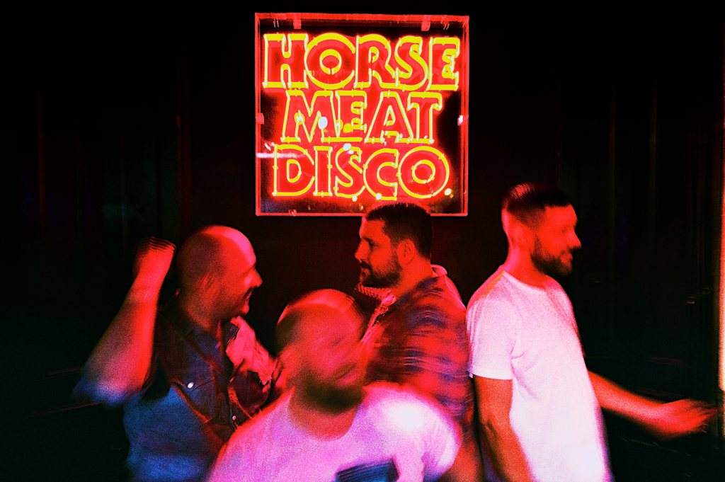 A Night with Horse Meat Disco - Página frontal