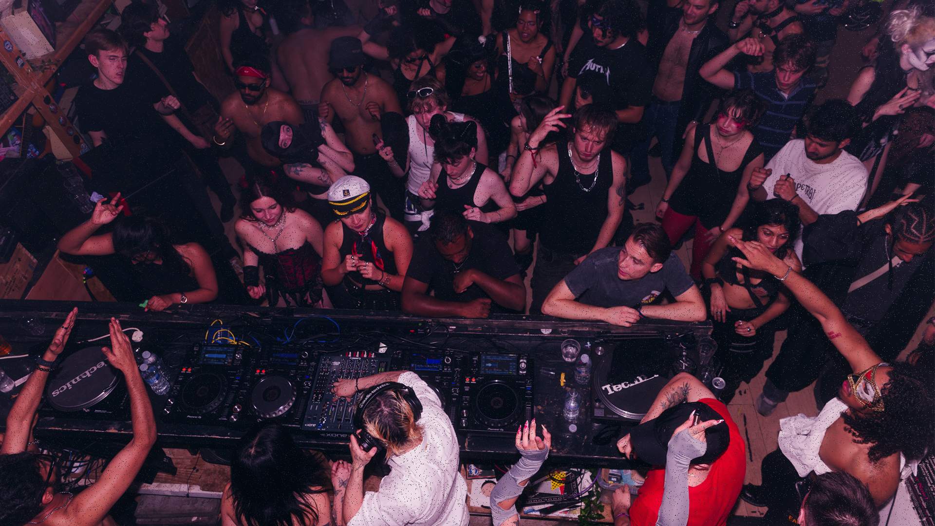 Palace Underground - Valentines Rave // Techno_Industrial_Hard Techno ...
