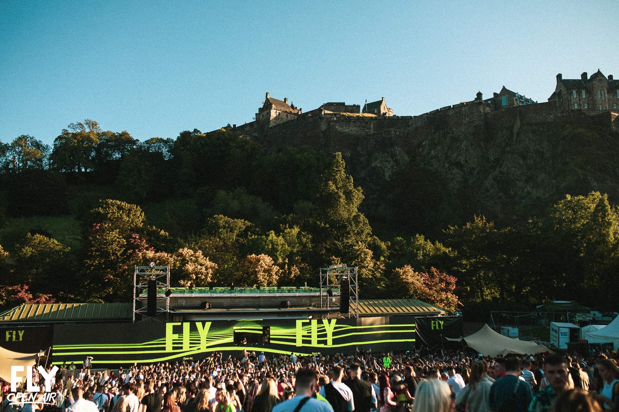 [CANCELLED] FLY Open Air 2022 | Princes St Gardens [Edinburgh Castle] - Página frontal
