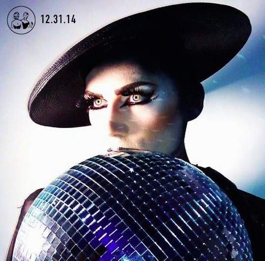 The Mirror Ball: A New Years Eve Extravaganza presented by Smart Bar Residents - Página frontal