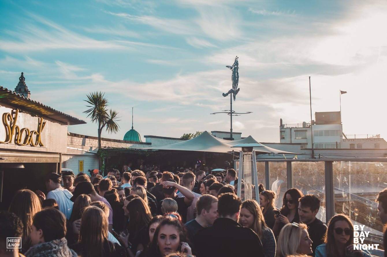 the-classic-hip-hop-movies-brixton-rooftop-party-at-the-prince-of