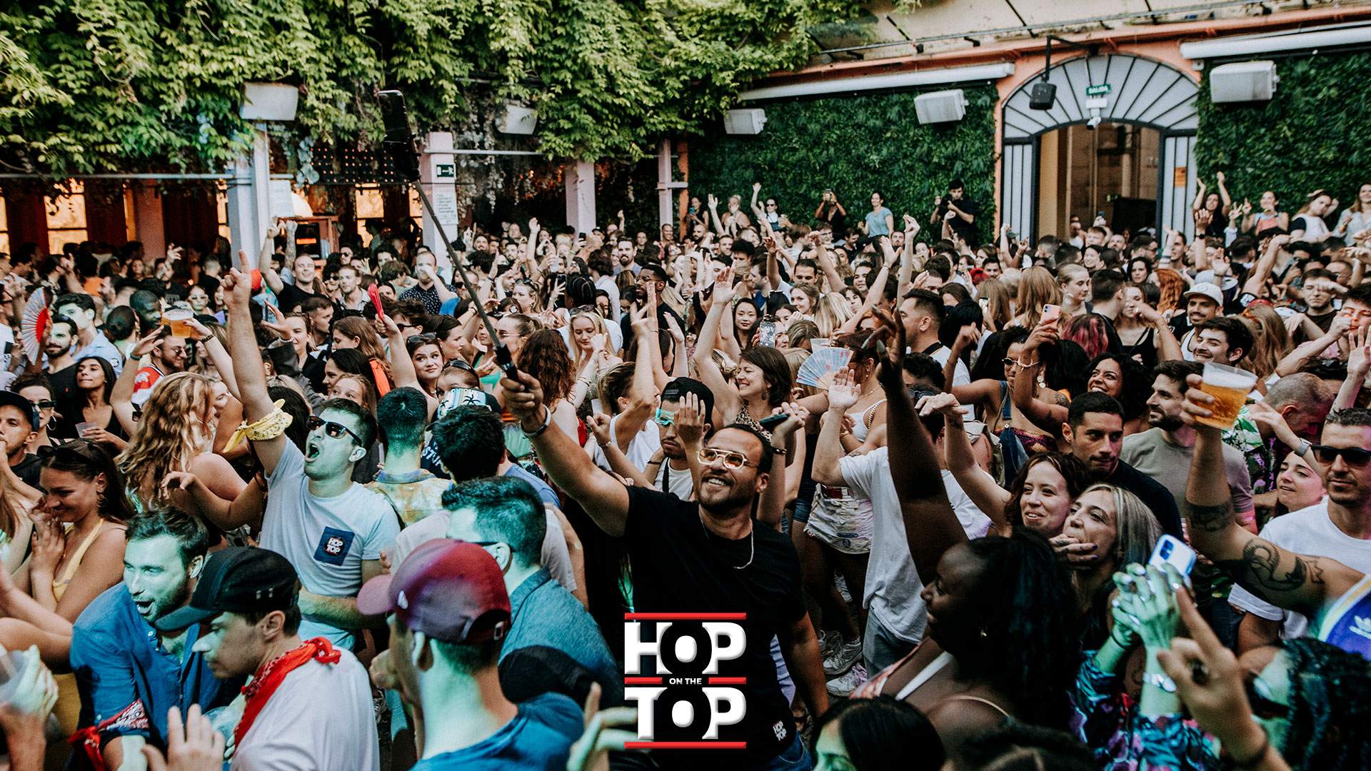 Hop on The Top Open Air pres: Hip Hop Throwback 90'-00' at La Terrrazza - フライヤー表