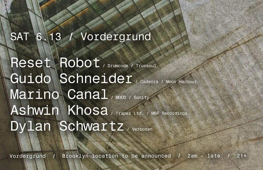 Vordergrund: Reset Robot / Guido Schneider / Ashwin Khosa / Dylan Schwartz - Página frontal
