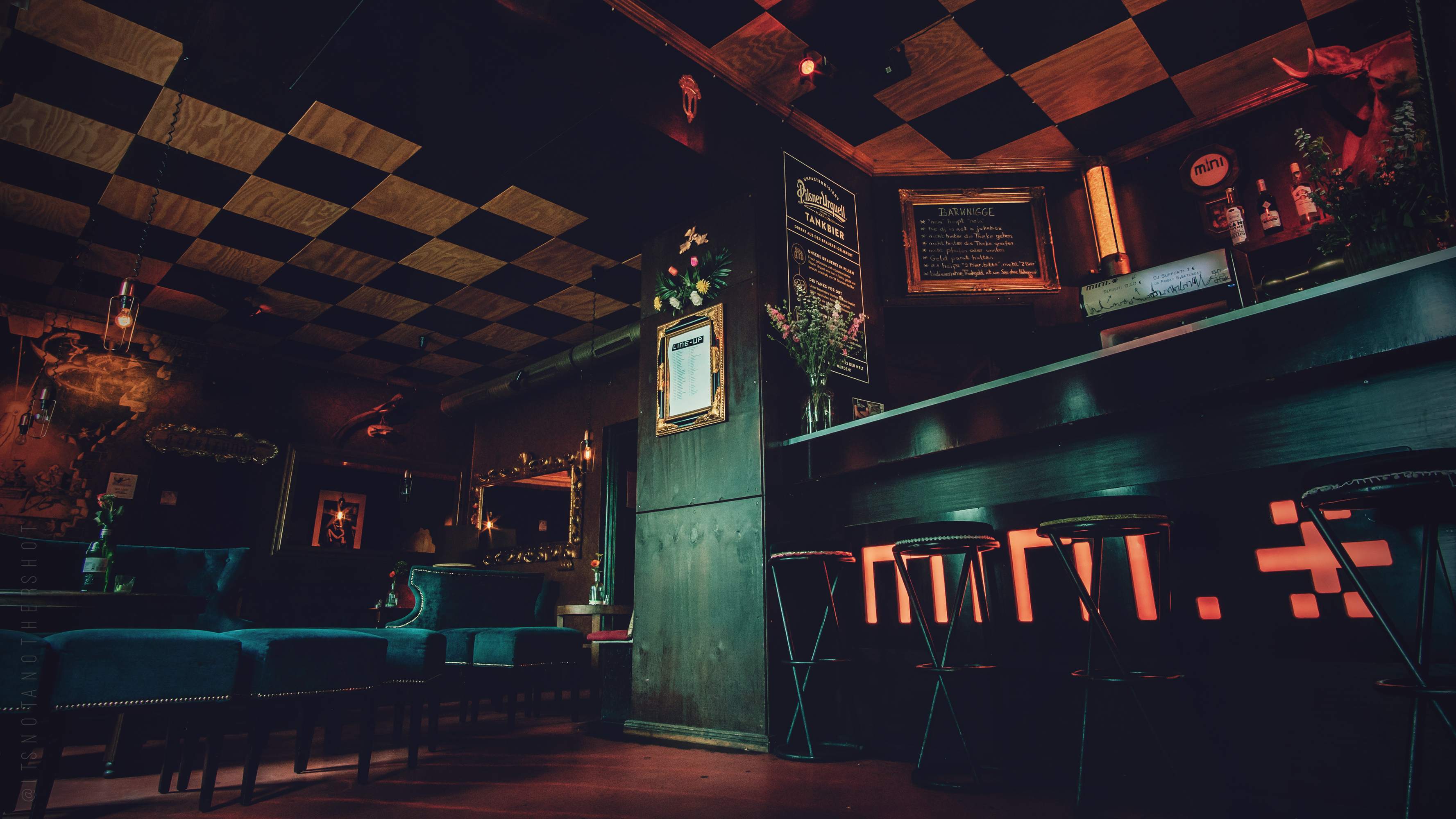 manic.monday mit NeO at Minimal Bar, Berlin