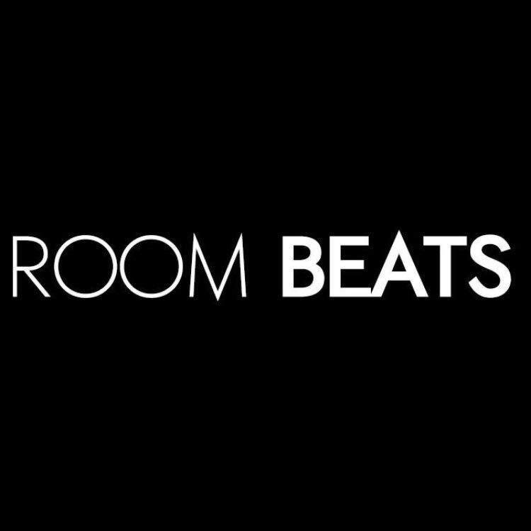 Room Beats - Il Salotto Elettronico - Página trasera