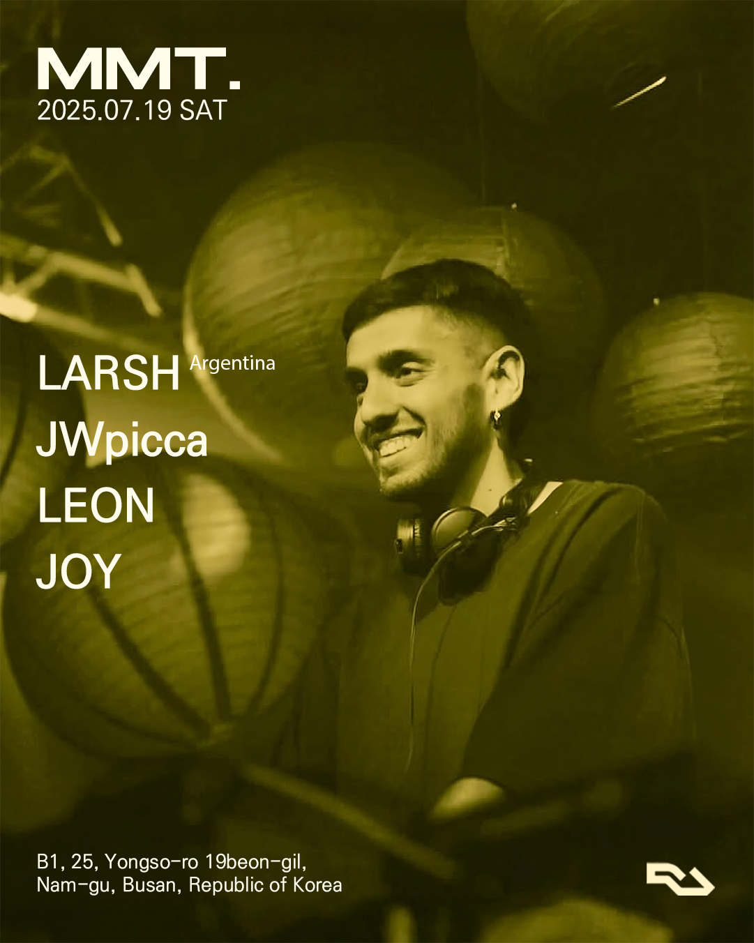 INVITE: LARSH at Moment, Busan