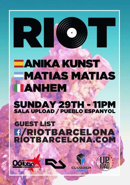 Riot Barcelona presents Sunday Nights - フライヤー表