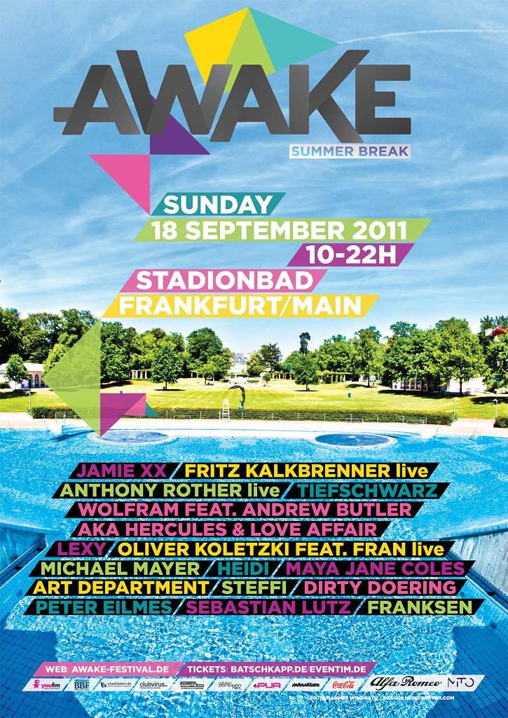 Awake - Summer Break 2011 - Página frontal
