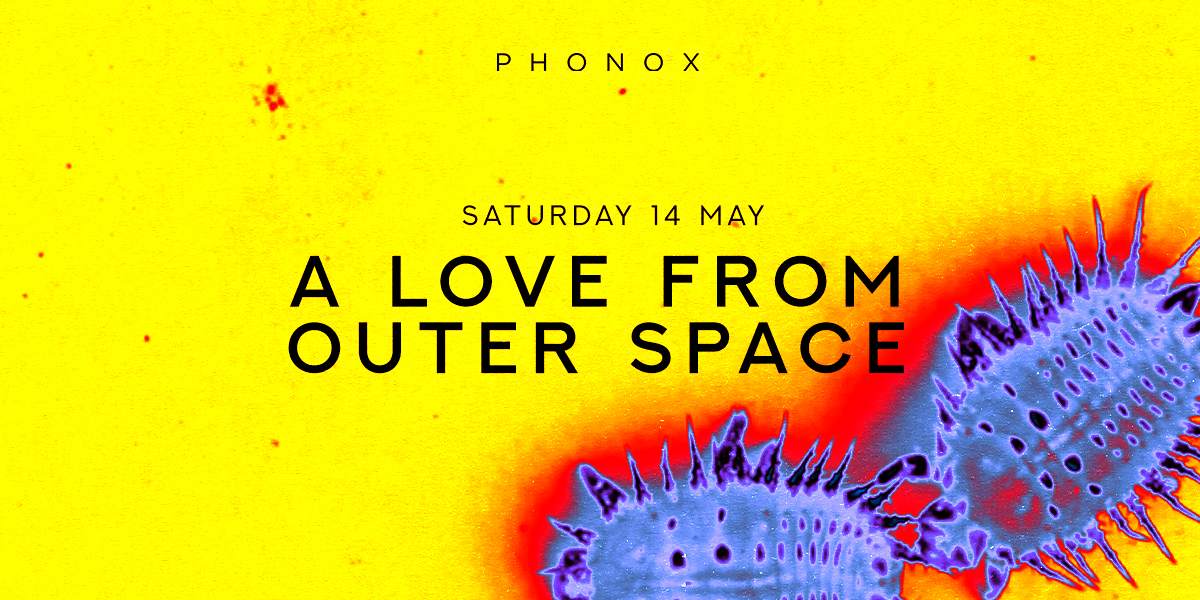 A LOVE FROM OUTER SPACE - Página frontal