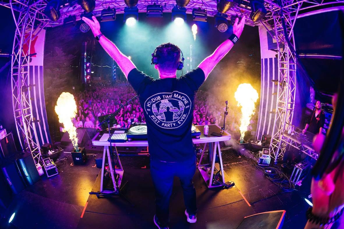 Servicios de DJ para eventos en Australia