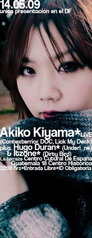 Akiko Kiyama In Mexico City - Página frontal