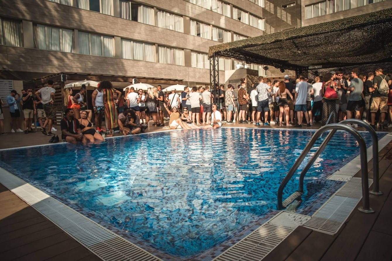 Sankeys25: Barcelona - OFF Week Pool Party - Página trasera