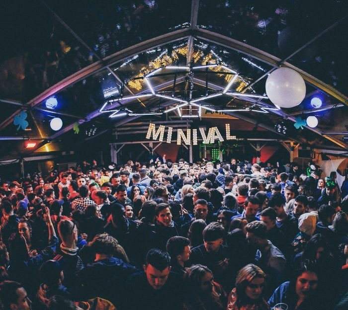 Minival Theme Park: St Paddys Special with Horse Meat Disco & Chaos In The CBD - Página frontal