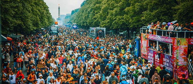 Rave The Planet Parade 2026 - IMAGINE LOVE at TBA - Straße des 17