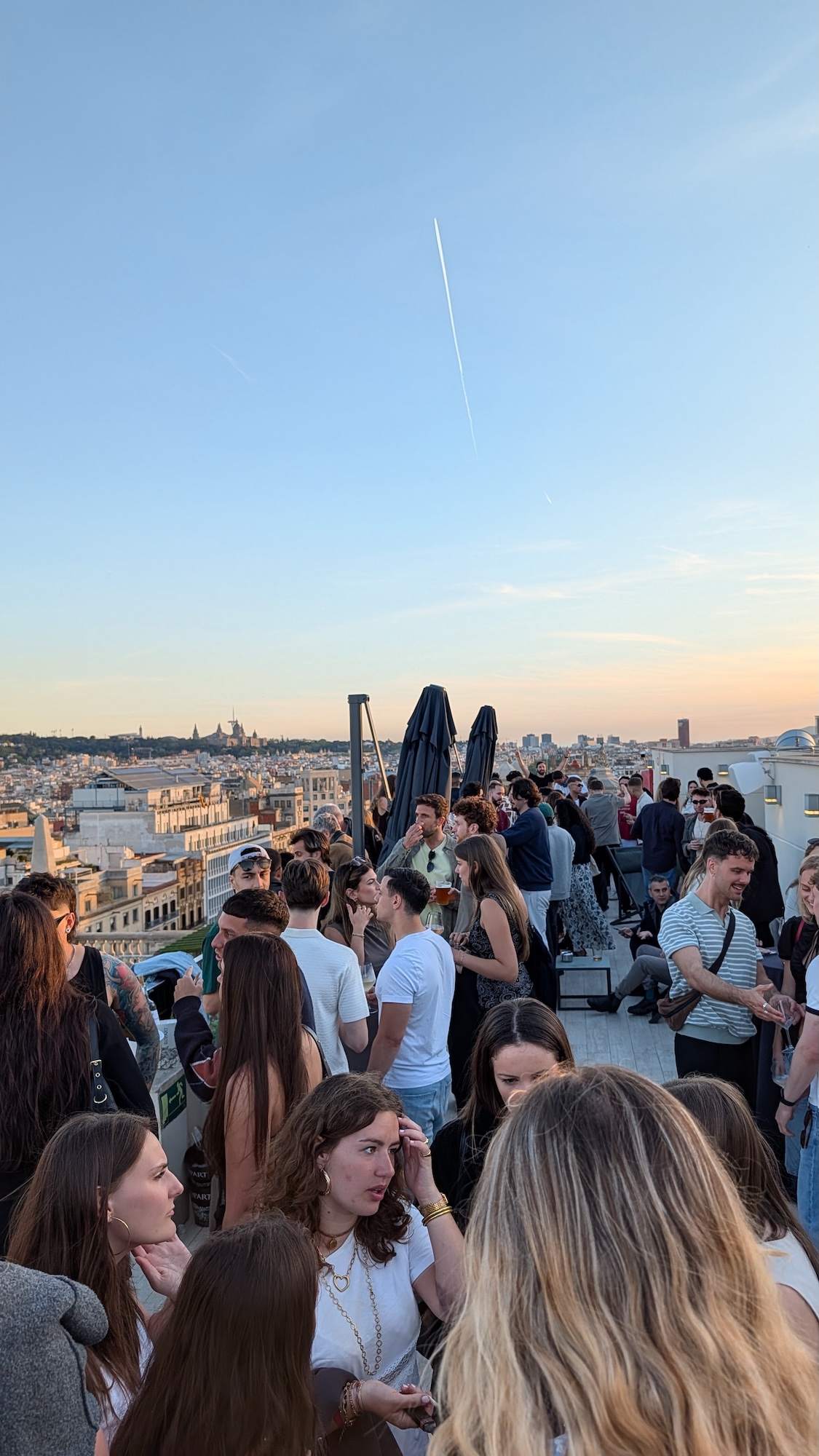 Disco Fever pres: PINI [360° Rooftop Party] en Hotel El Avenida Palace ...