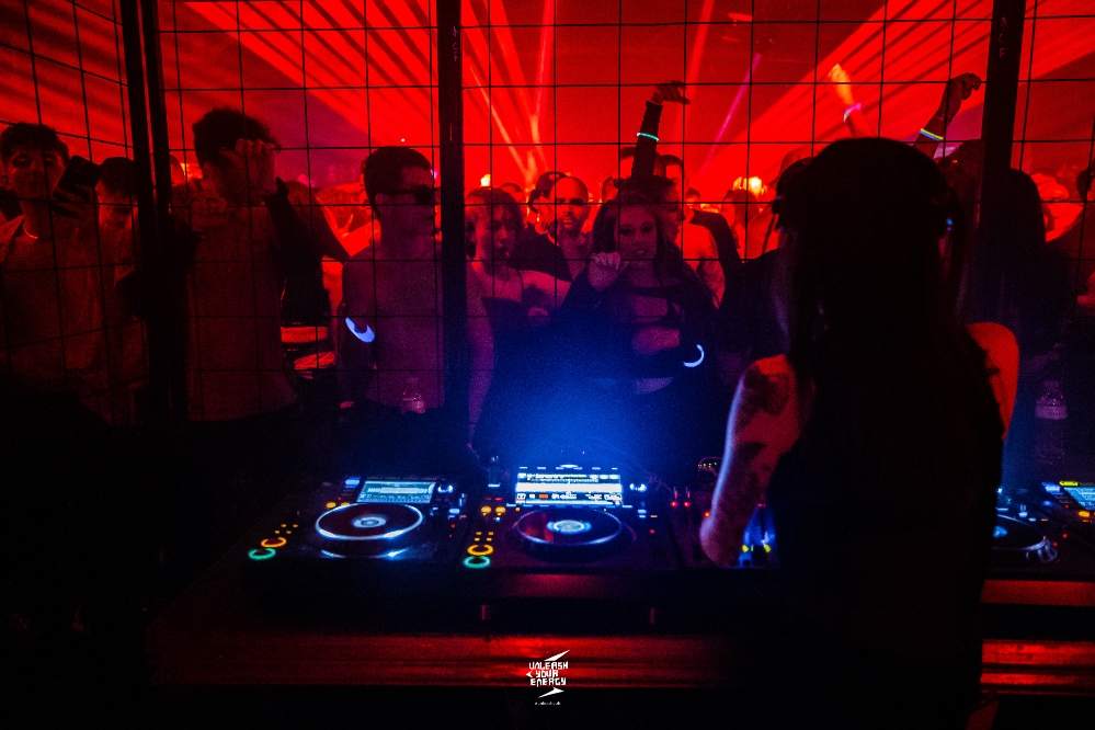 Entropy 熵 with Chloe Lula (Tresor, Berlin) + DANLEE + Scott B ...