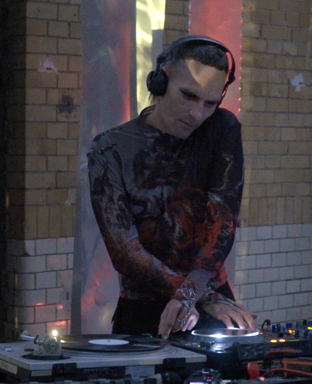 NUL: NAVA (live), Tyler Ov Gaia (4h DJ set) at Q Club, Milan