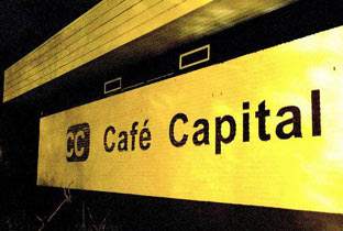 Antwerp's Cafe Capital burns down image