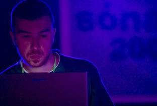 Shackleton plays A/V concert in Brussels · News RA