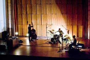 四重奏 Vladislav Delay Quartet が東京で初ライヴ image