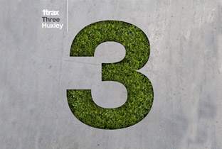 Huxley mixes 1trax Three image