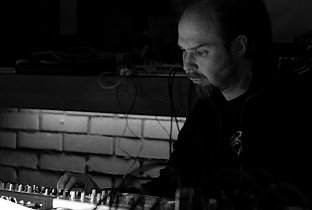 Mika Vainio returns with Kilo image