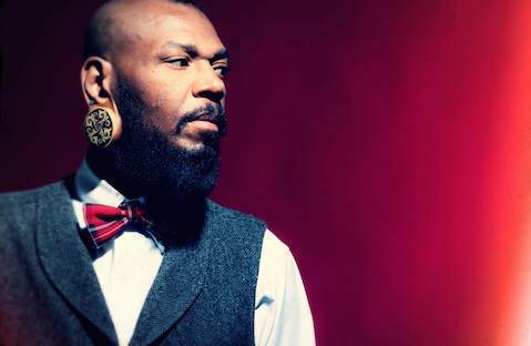 Osunlade spins in Sydney and Melbourne image