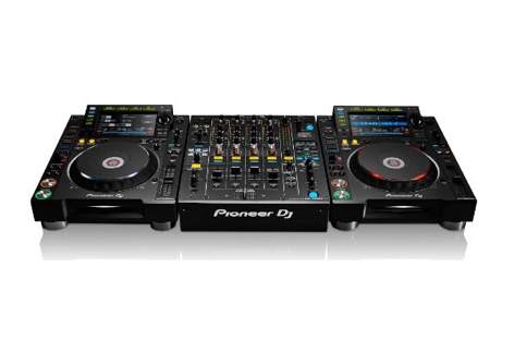 Pioneer DJ unveils new CDJ and mixer image