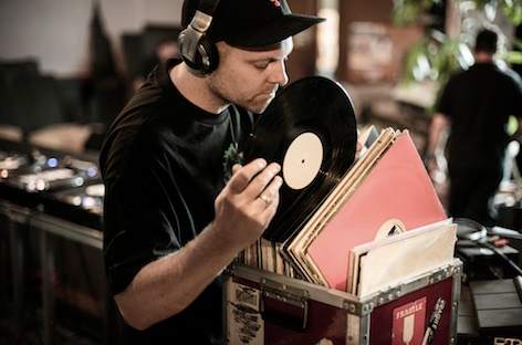 DJ Shadow to sell records from his personal collection in LA image