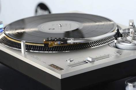 Panasonic sells out new Technics turntables in 30 minutes image