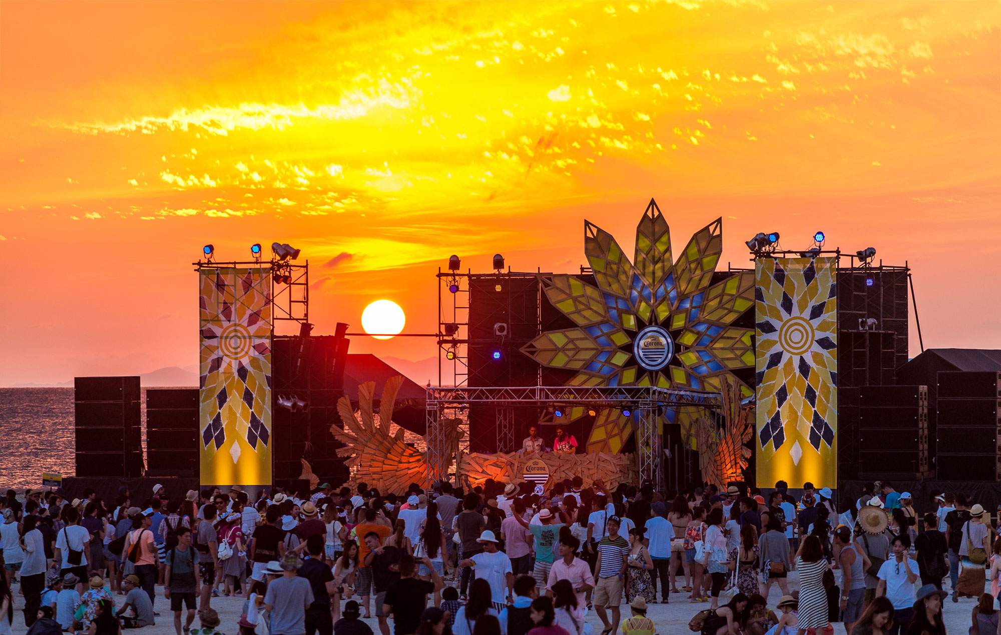 Corona Sunsets Festival 2017が沖縄で開催 image