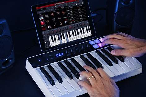 New iRig Keys I/O MIDI controller comes with a built in soundcard image