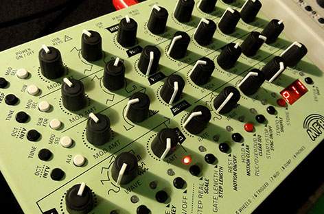 MFB Dominion Club compact analogue synth to retail for under €550 image
