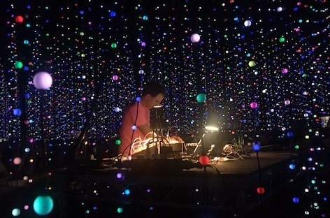 Four Tet to bring live show to Berlin's Velodrom image