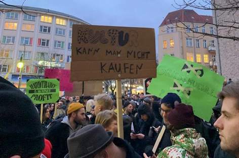 'Clubkultur ist Kultur': Hundreds gather in Berlin to protest Griessmuehle closing image